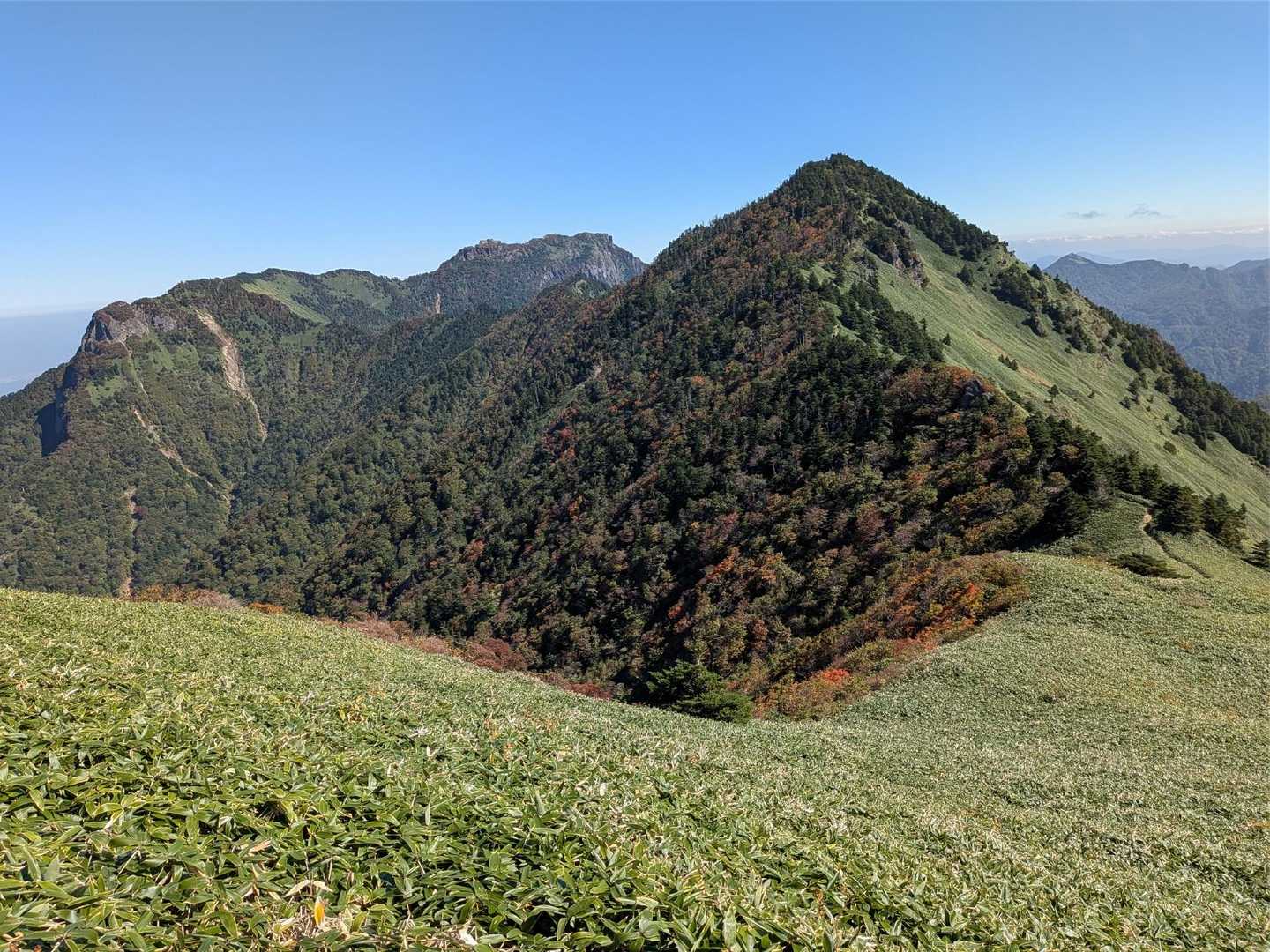 梅ヶ市登山口-堂ヶ森-二ノ森 往復コースの写真