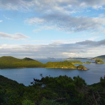 座間味　香月山