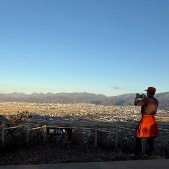 お店が忙しいにも関わらず
食べ終わったら
ホームの山を案内してくれました😊
本当にありがとうございました🙏