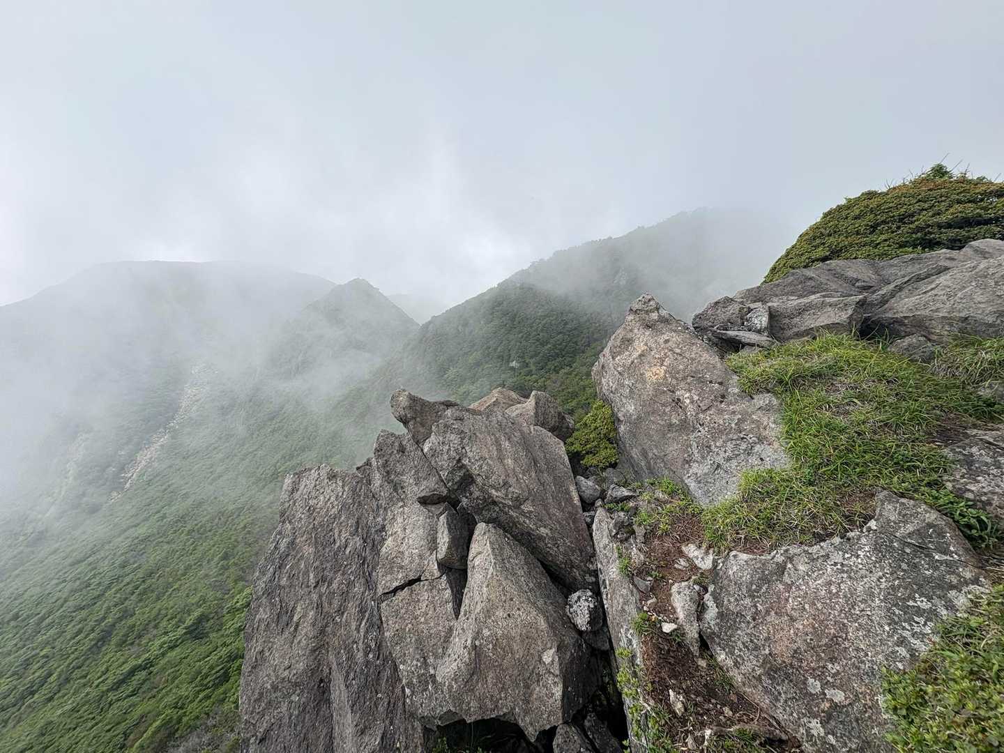 山頂見えてきたかなぁ〜？