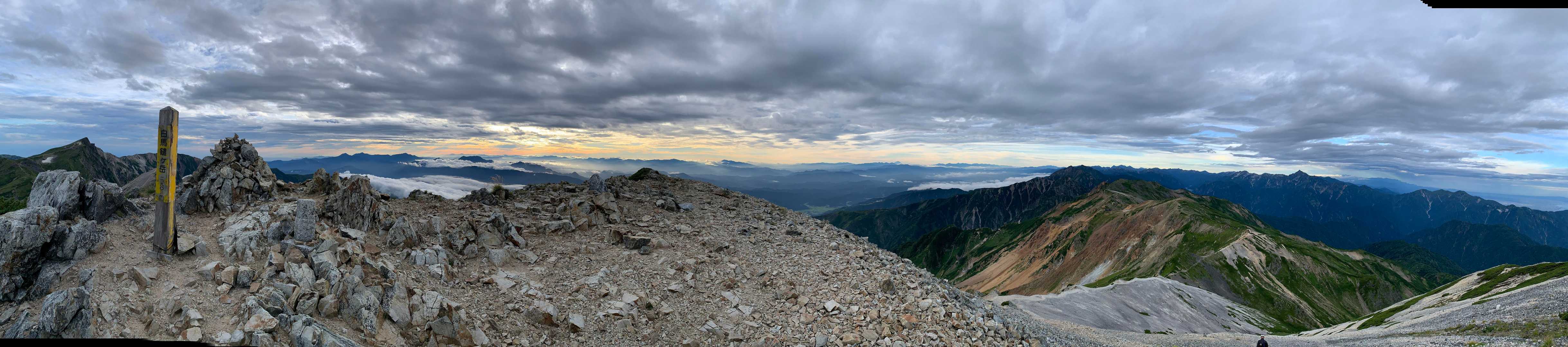 鑓ヶ岳山頂からパノラマで
