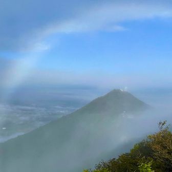 そして虹🌈付きの筑波男体山🤗