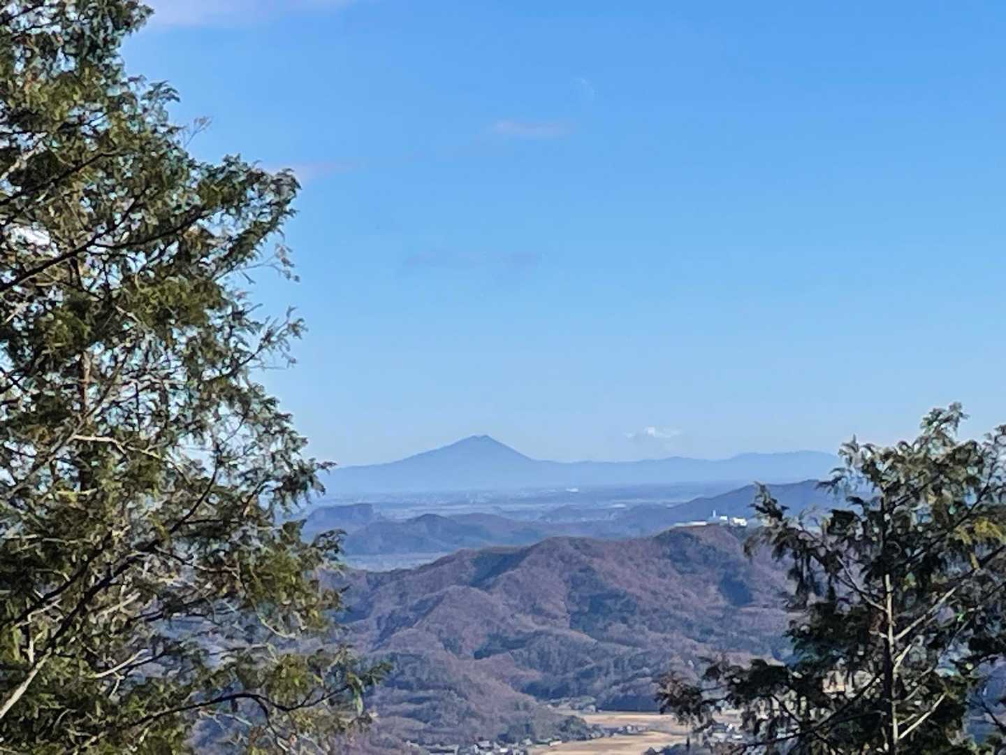 この前お世話になった筑波山もよく見えてる⛰️😊