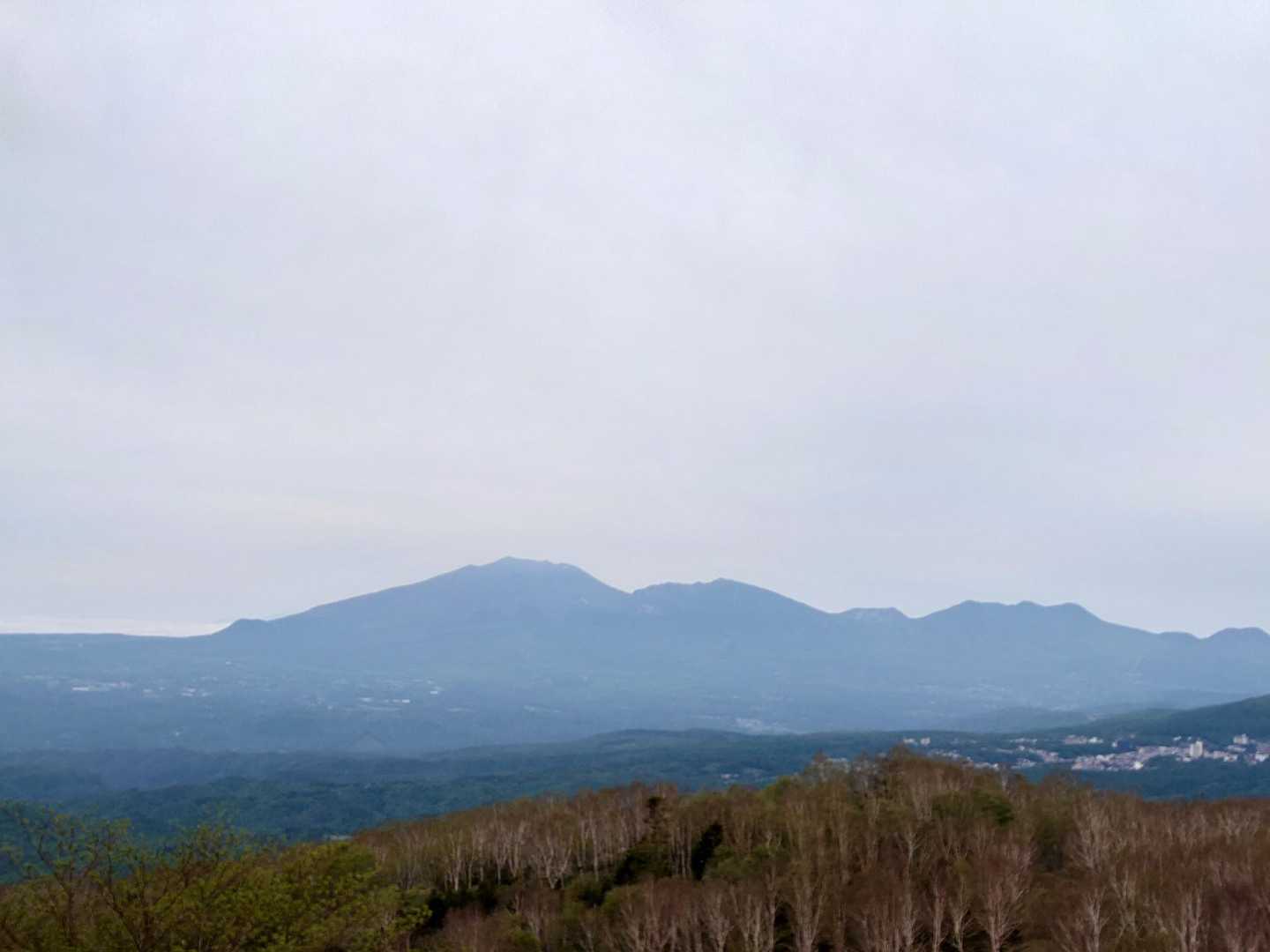 振り返れば…浅間山👀。