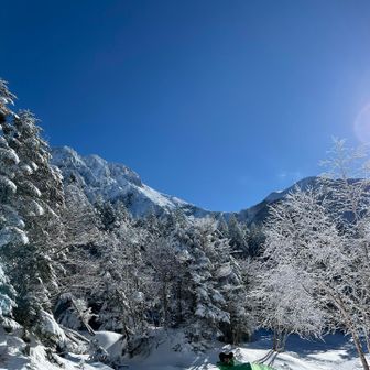 行者小屋から。