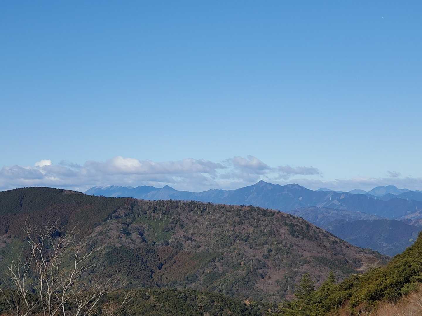 まつさか香肌イレブンの山々が展望できます🙌