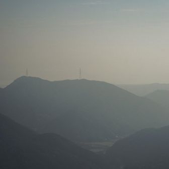 霞んでる、、、黄砂？