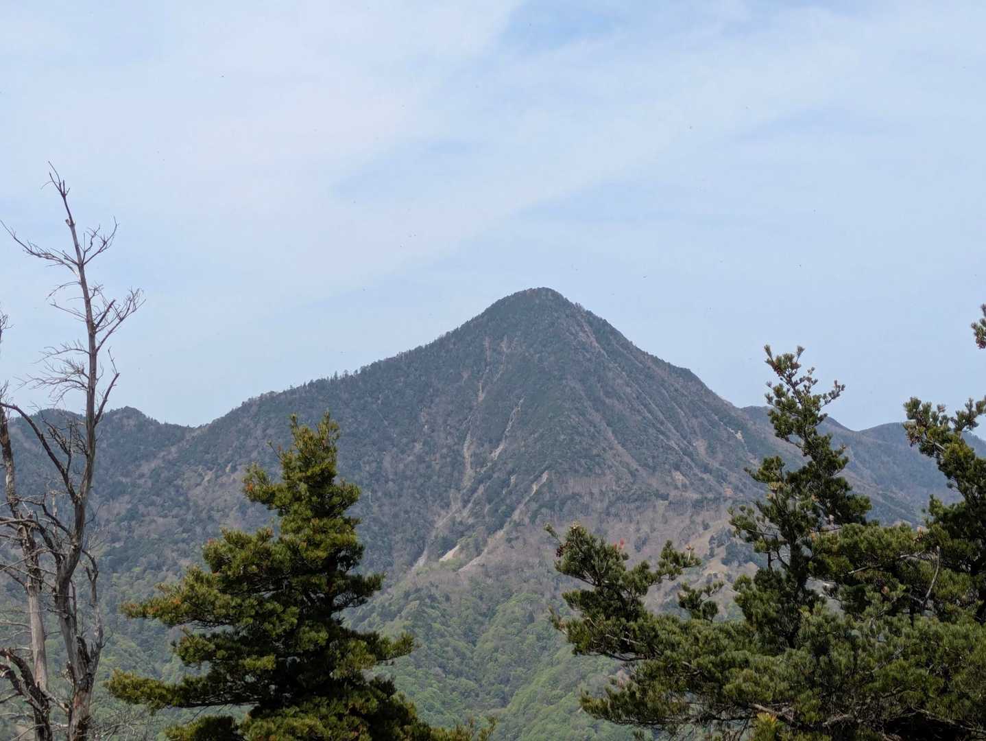 が、皇海山⛰️ドーン！