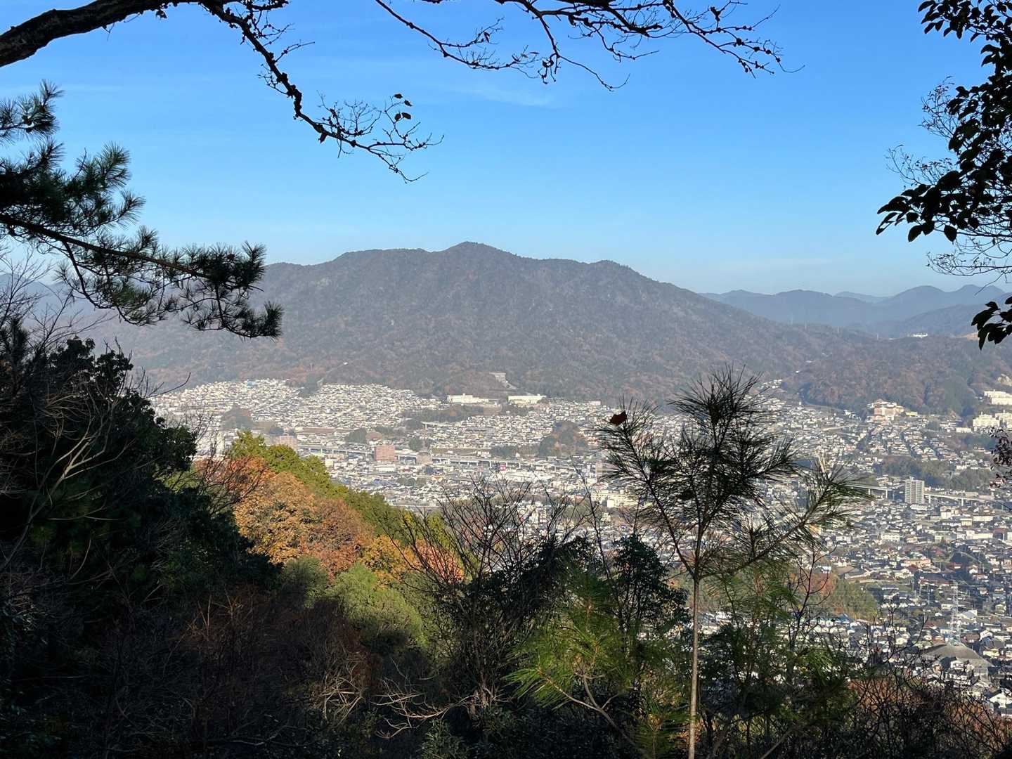 武田山登山口-目薬峠-武田山-御門跡 縦走コースの写真