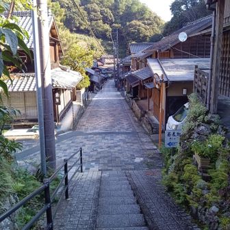宇津ノ谷宿の風景。
