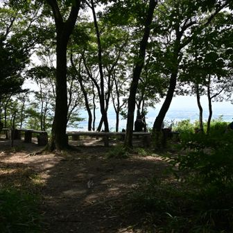 出逢いの広場、