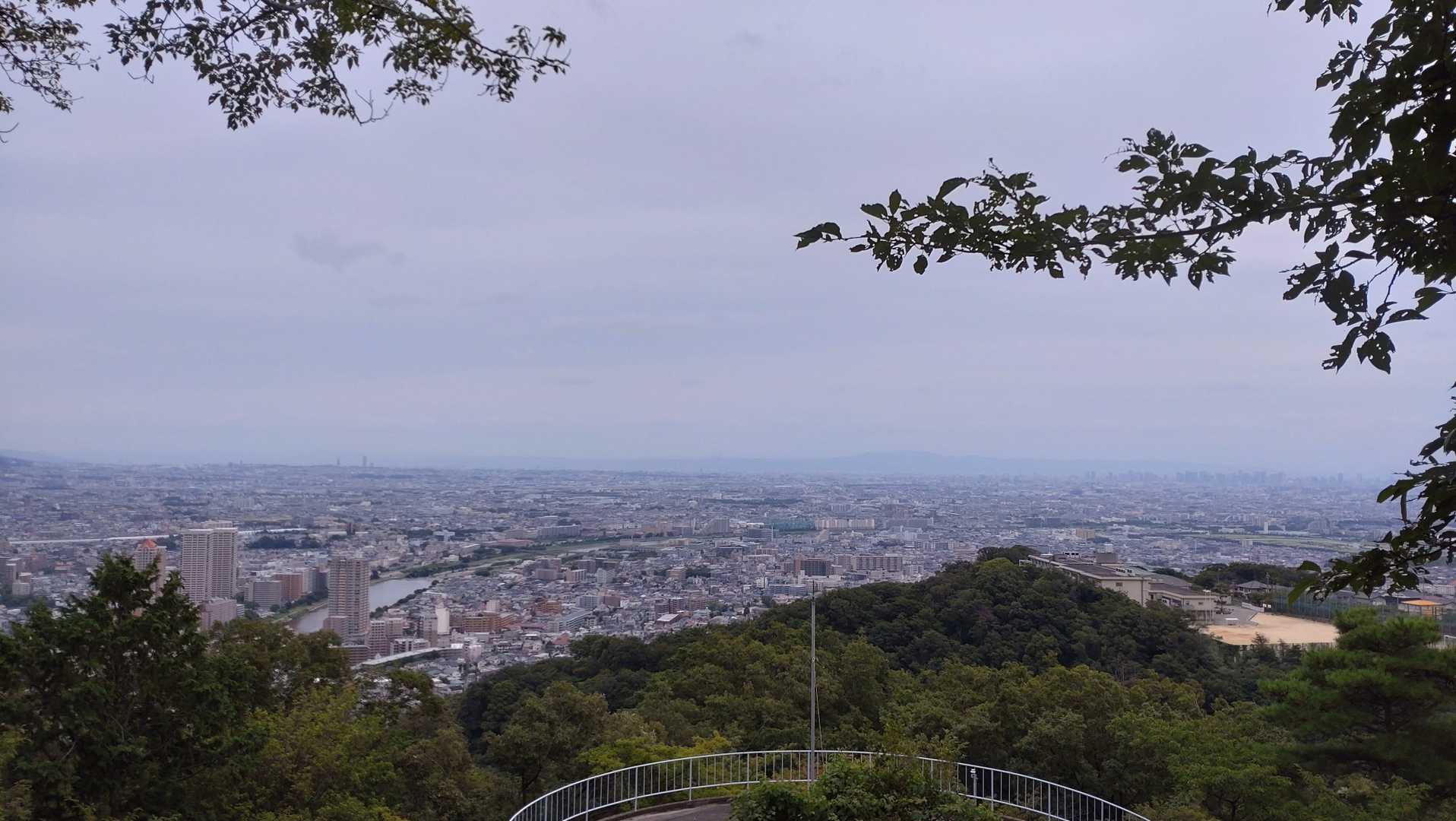 予報は晴れやったけど