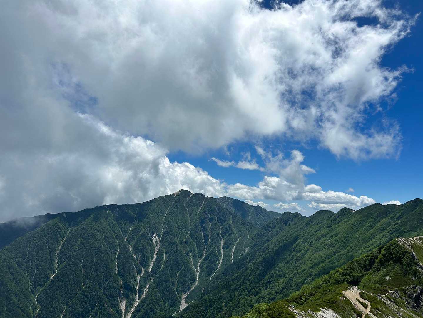 空木岳がだいぶ近づいてきた