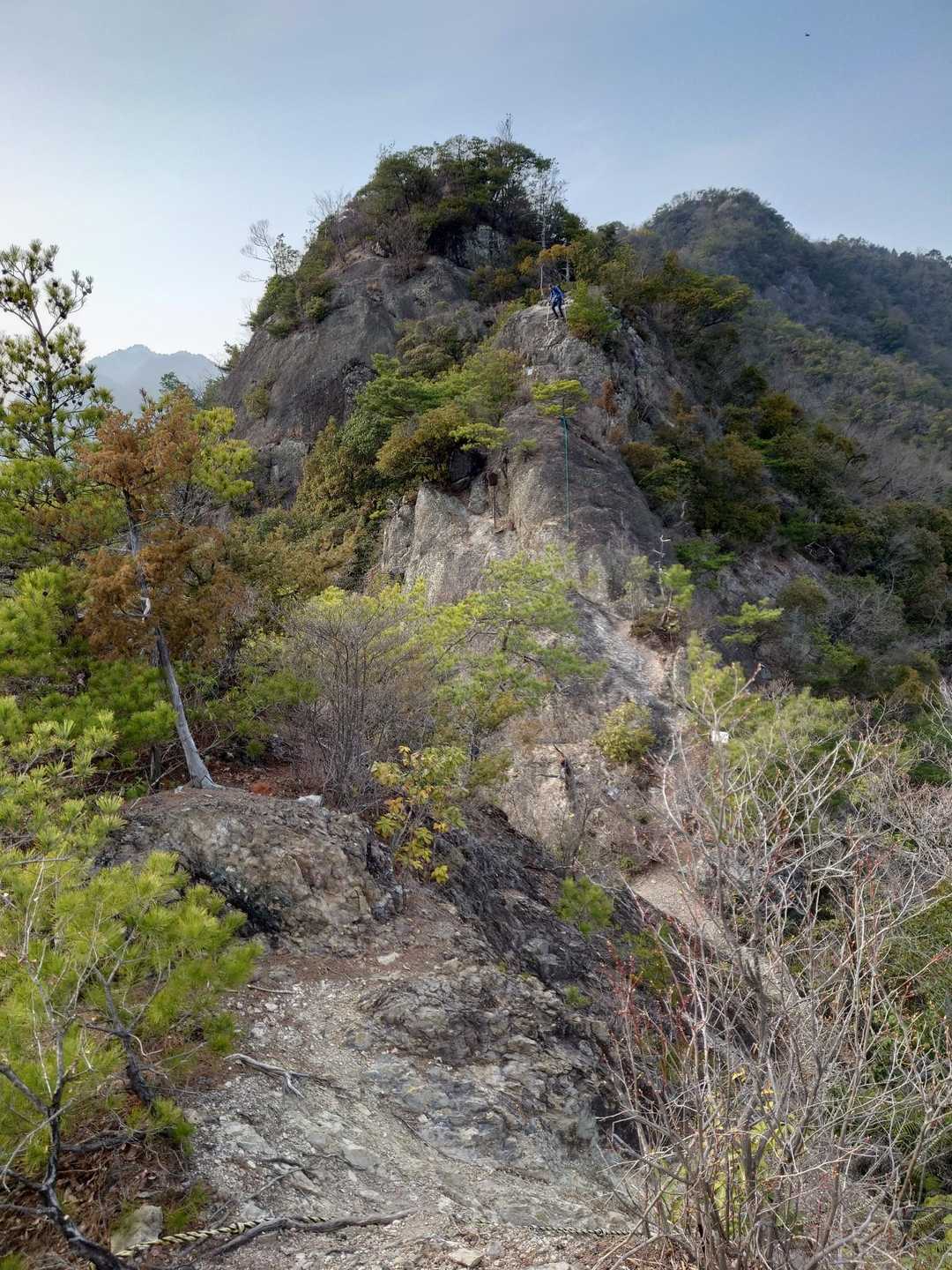 下ってきた登山道