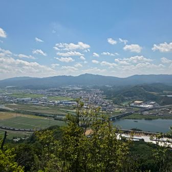 南峰より