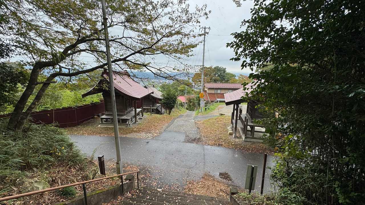 信夫山、ツインピークプチ縦走 の写真 6
