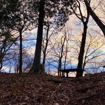 城ケ尾峠が見えてきました