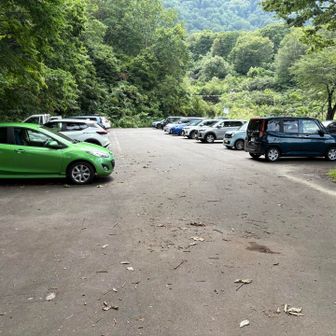 桜坂駐車場。出発時は3台でしたが。