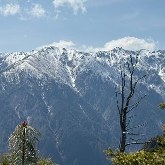 午前に登った燕岳🏔️