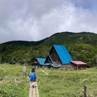 縞枯山荘