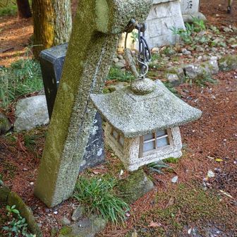 石🪨の灯篭