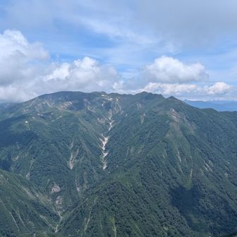 名前わかんないけど
存在感すごい山でした