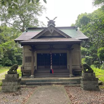 神社本殿