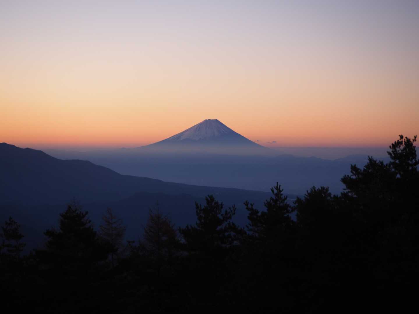 富士山は、朝が一番キレイでした