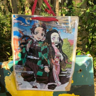 山頂に鬼滅の刃👹の竈門兄妹🧑‍🤝‍🧑のイラスト🖼️がありました😲🎉