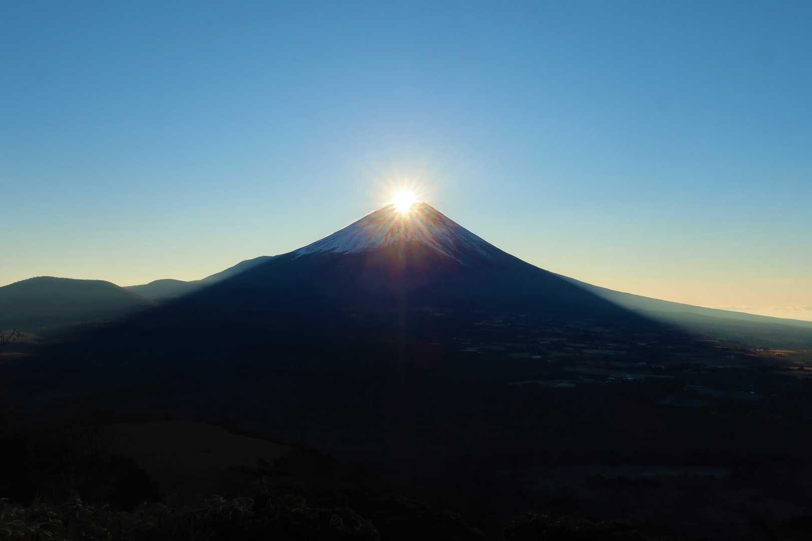 ダイヤモンド富士🌄
日が差すと暖かく太陽の恩恵を感じます😊
