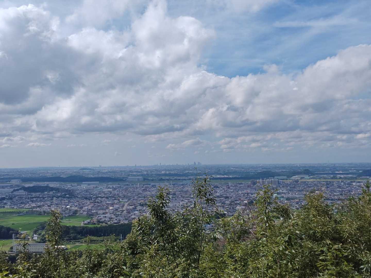北山展望台からの景色は
雲多め☁☁☁