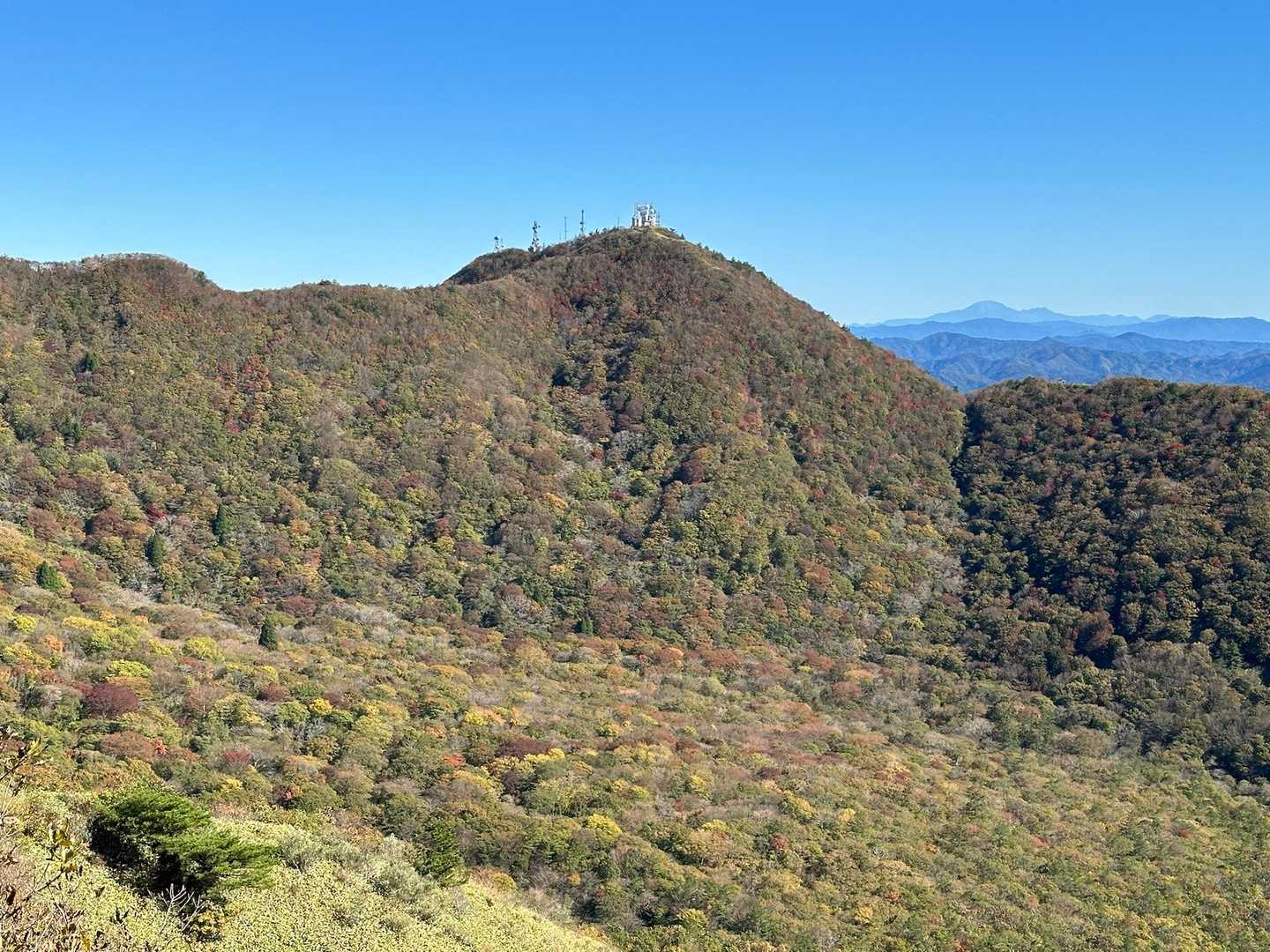 女三瓶山と室ノ内