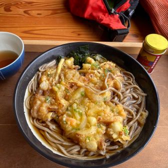 天ぷら🍤蕎麦で温まる。
