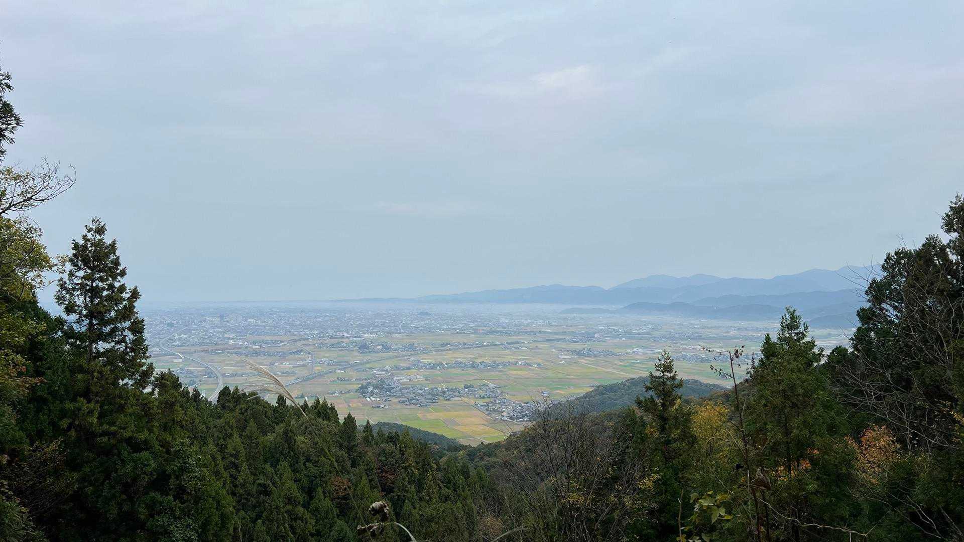 霞んでいるのもあり、地理感もなく、何処が何処だかわからない。🤣