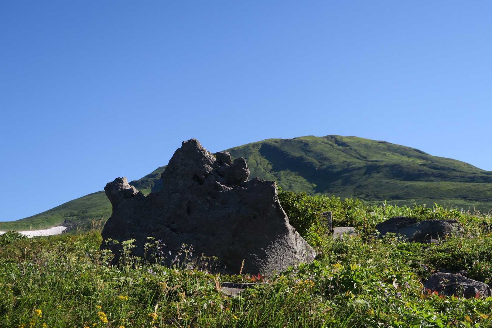 この岩の形漢字の山みたい⛰️