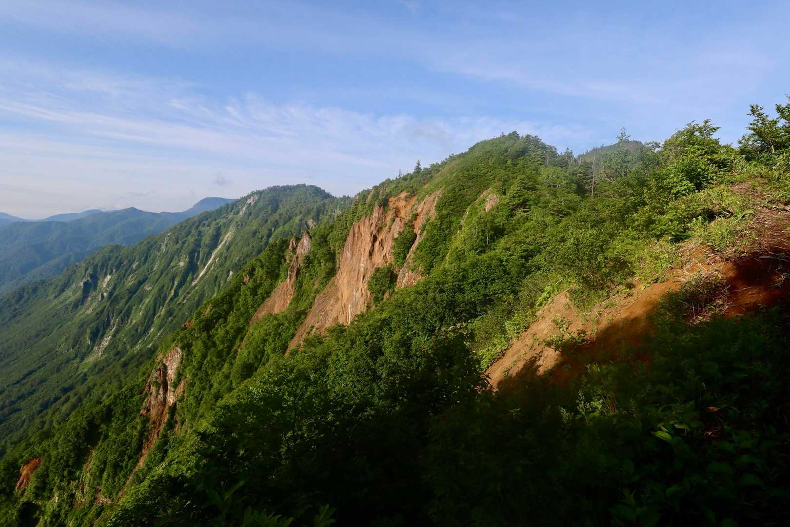 屋敷登山口-赤嵓ノ頭-鳥甲山 往復コースの写真
