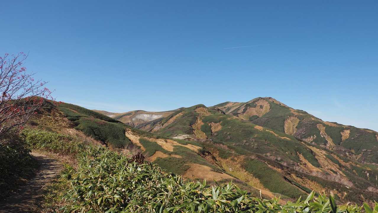 飯豊山、晩秋の稜線テン泊 の写真 16