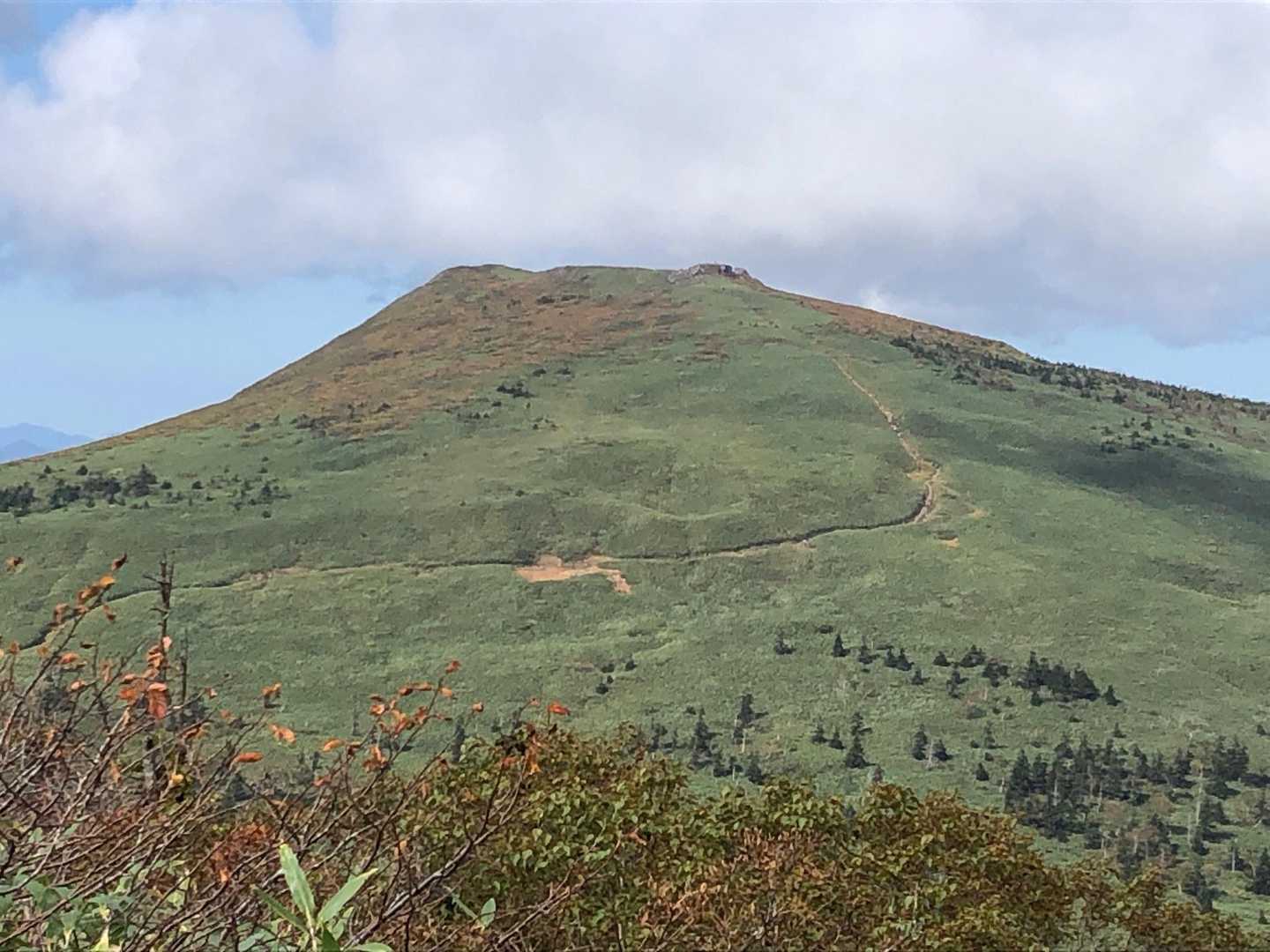 稜線から三ツ石山