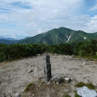 小朝日岳
誰も居ぬ