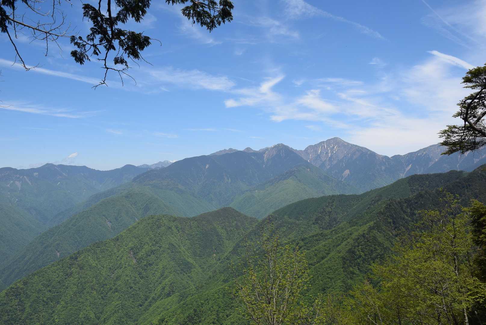 池口岳登山口-黒薙-利検沢ノ頭-池口岳 往復コースの写真