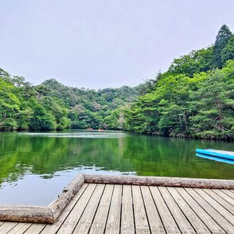 穂高湖　シェール槍