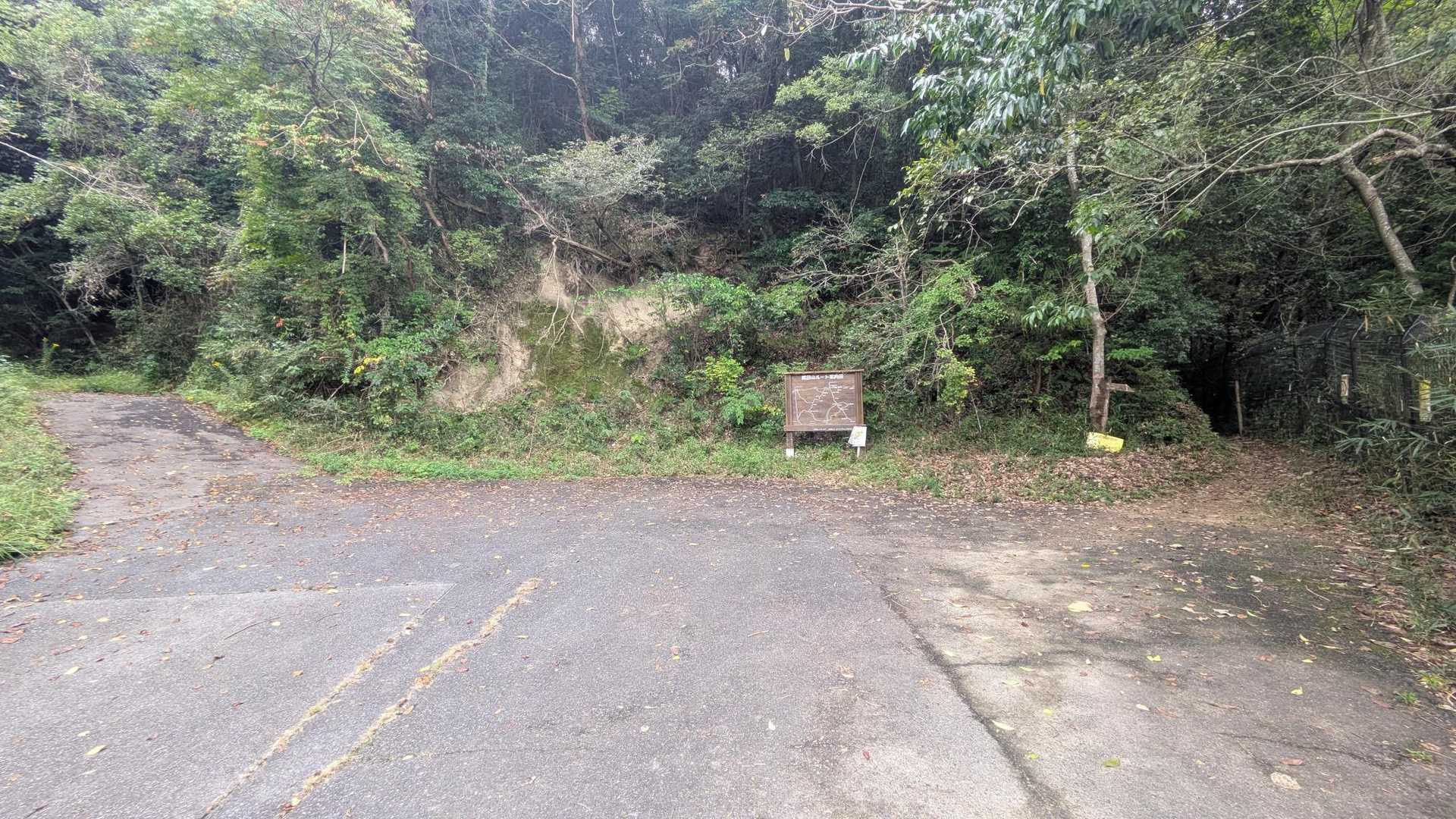 右から登って、左から降りてきました。