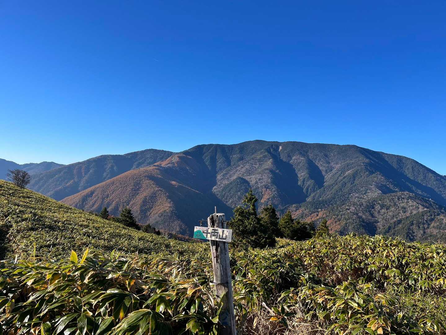 千両山からの恵那山⛰️