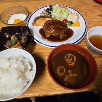 夕食
美味しゅうございました