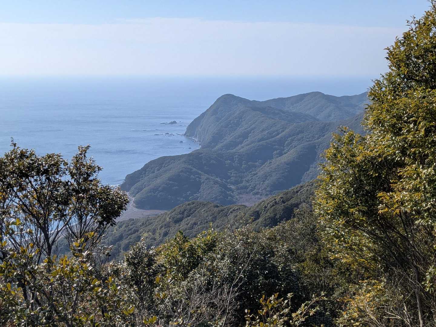 相賀浅間山-北峰-局ヶ頂-局ヶ頂西峰-塩竈浜-網代浜-米子 周回コースの写真