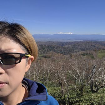 眉毛どこか行きかけている婆とカムイミンタラ