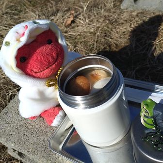 すみ「今日は何や？」
「おでんや」
すみ「おでんか」
あかね「おでん」