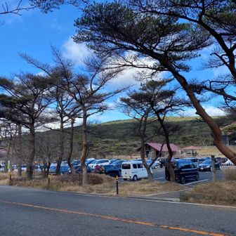 無事に駐車場に帰って来れました
少し休んだら、第2ラウンド、高千穂峰へ移動します‼️