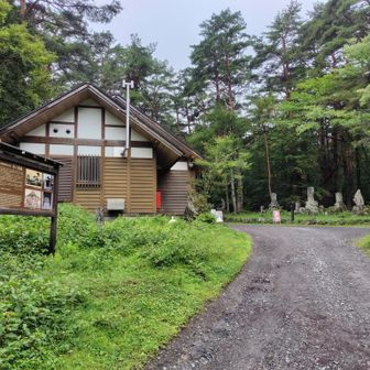 中ノ茶屋。
この時点で湿気にやられ滝汗💦