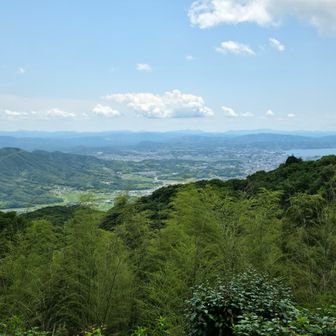 眺めは最高✨
松江市内   ﾎﾞﾝﾔﾘと眺め👀
美味しく頂きました😋